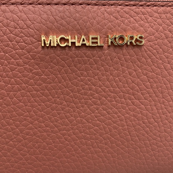 MICHAEL KORS LARGE FLAT MULTIFUNCTIONAL PHONE CASE SUNSET ROSE COLOR - Picture 14 of 14